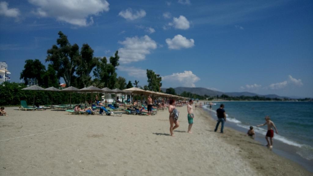 Villa George - Family Holidays Неа-Макрі Екстер'єр фото