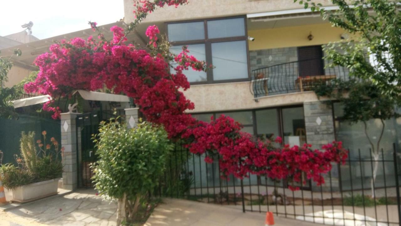 Villa George - Family Holidays Неа-Макрі Екстер'єр фото